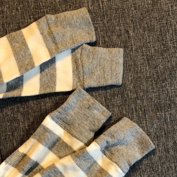 HANNA ANDERSSON - Infant Sleeper - Size 3-6 mo - White & Gray stripes - Picture 4 of 7